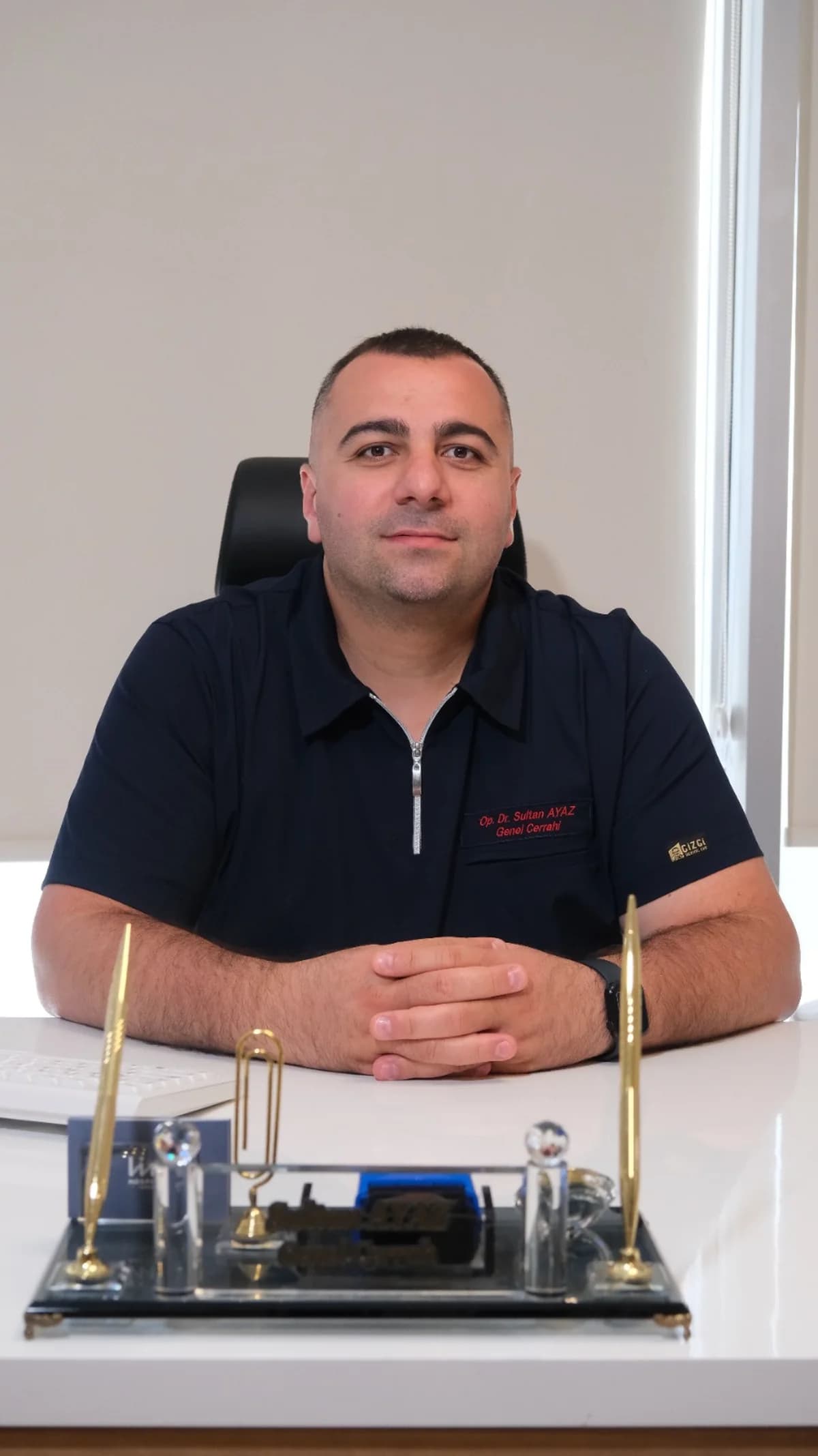 Op. Dr. Sultan Ayaz muayenehanesinde